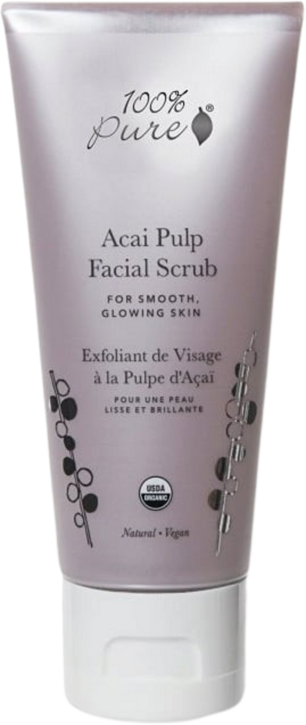 Scrub viso biologico 100% Pure Acai Pulp 59ml, per una pelle radiosa e idratata, certificato USDA Organic. Mostra una donna sorridente che si prende cura della sua pelle con un trattamento di bellezza naturale e consapevole.