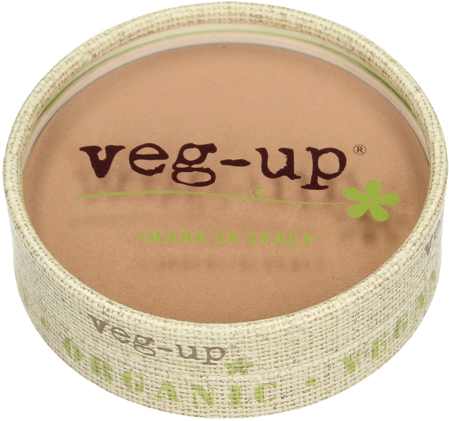 Fondotinta compatto naturale veg-up tonalità Sand, per una coprenza elevata e un effetto setificante sulla pelle. Ideale per una bellezza autentica e consapevole con ingredienti biologici e vitamina E.